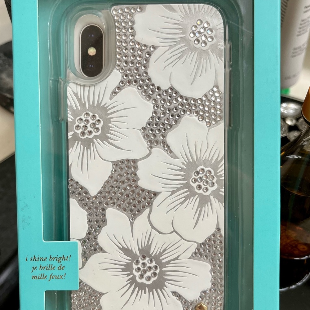 Kate spade ♠️ crystal case cover